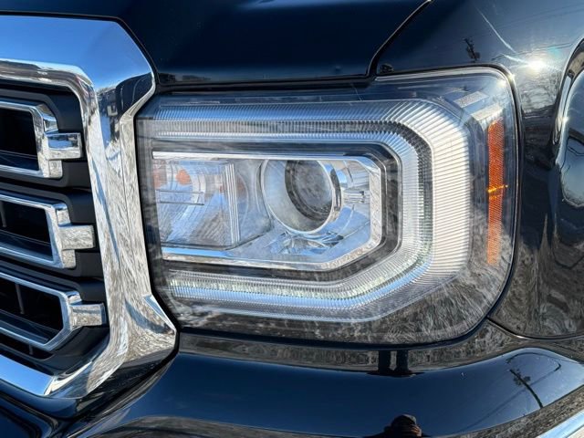 Used 2018 GMC Sierra 1500 SLE w/ SLE Value Package image 20