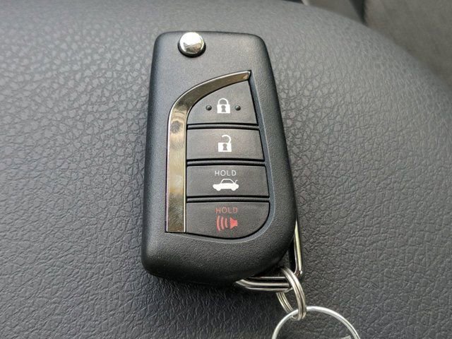 Used 2020 Toyota Camry LE FWD image 25