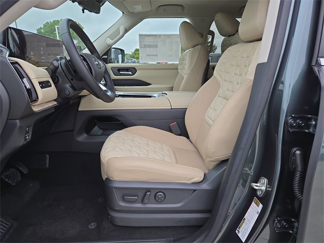 New 2026 Nissan Armada Platinum image 10