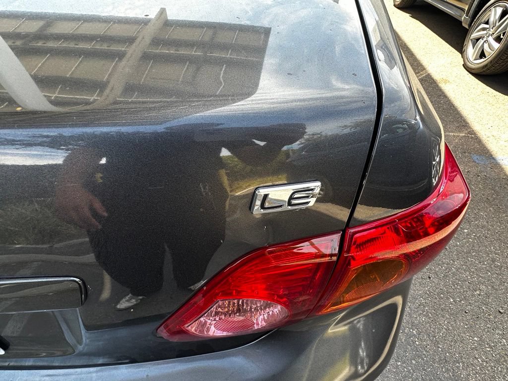 Used 2010 Toyota Corolla LE FWD image 24