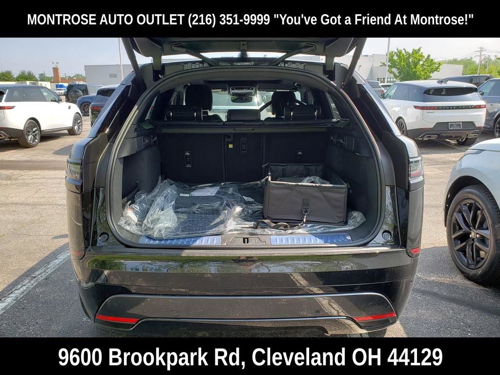 New 2026 Land Rover Range Rover Velar Dynamic SE image 9