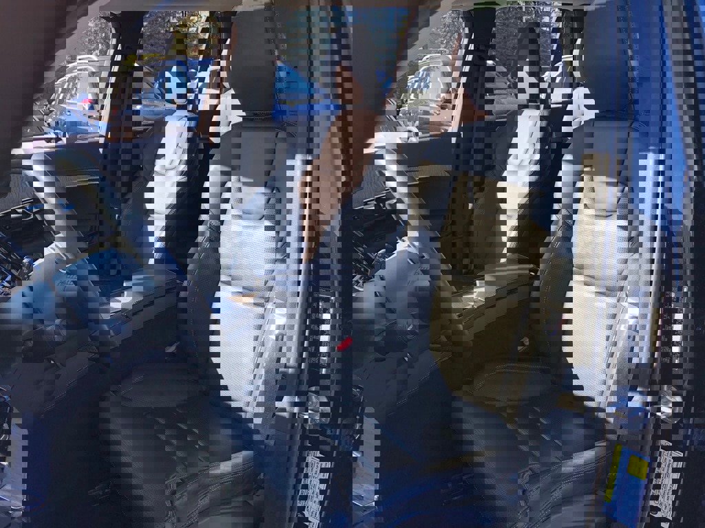 Used 2022 Volvo XC90 T6 Inscription w/ Advanced Package image 31