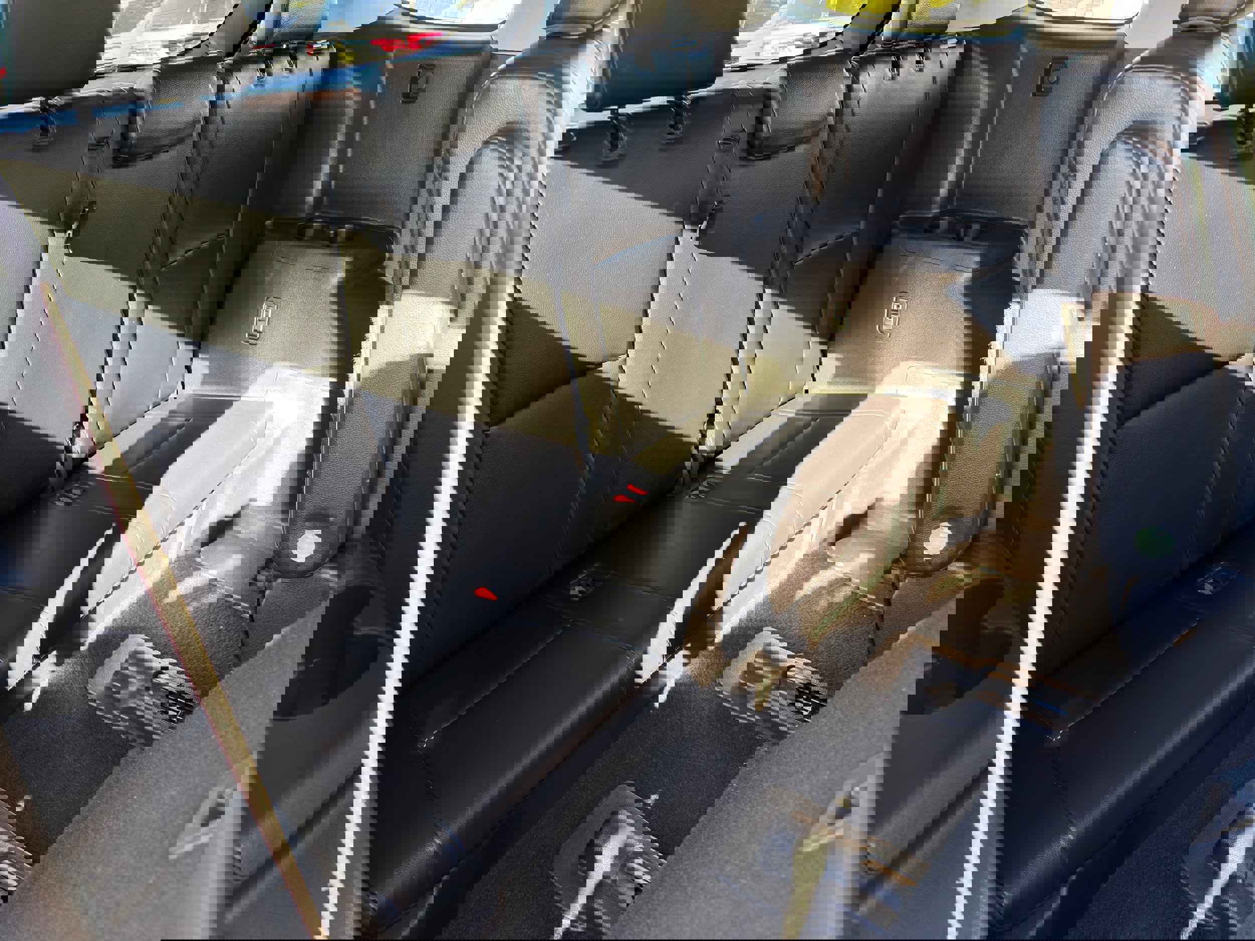 Used 2024 Toyota Highlander XLE image 14