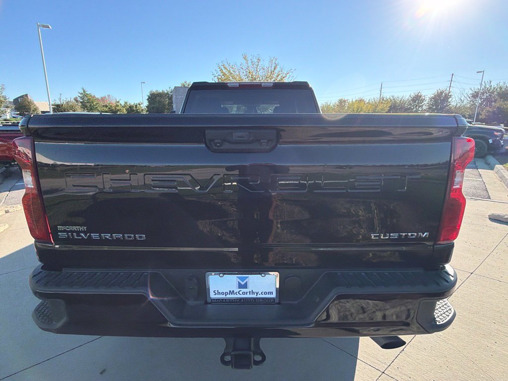 Used 2026 Chevrolet Silverado 2500 Custom w/ Custom Convenience Package AWD/4WD image 11