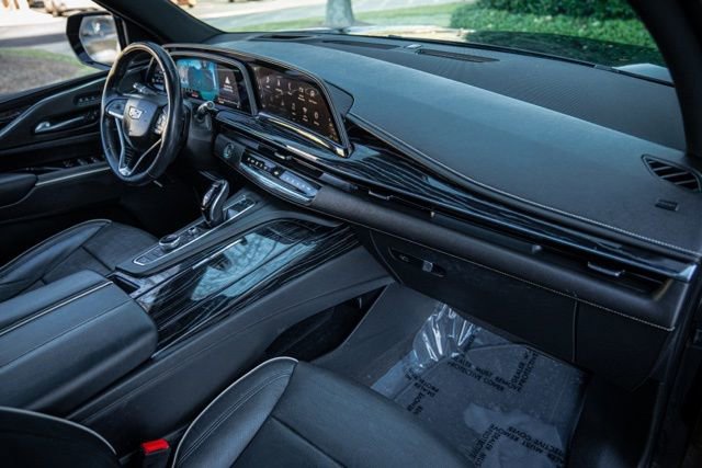 Used 2021 Cadillac Escalade Sport w/ Driver Assist Tech Package image 23