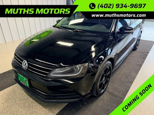 Used 2016 Volkswagen Jetta SE FWD image 1