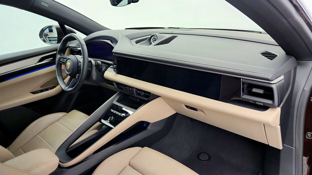 Used 2025 Porsche Macan 4S Electric w/ Premium Package AWD/4WD image 26