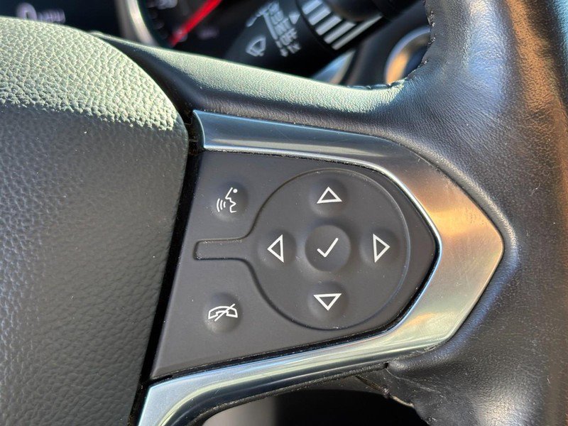 Certified 2022 Chevrolet Traverse LT image 19