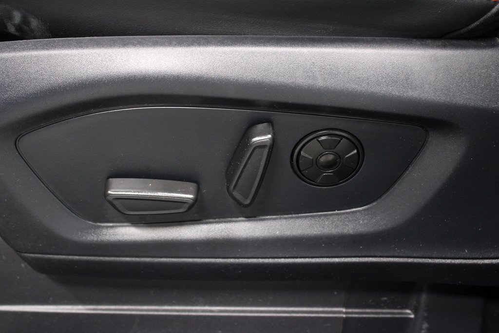 Certified 2025 Ford Explorer ST image 25