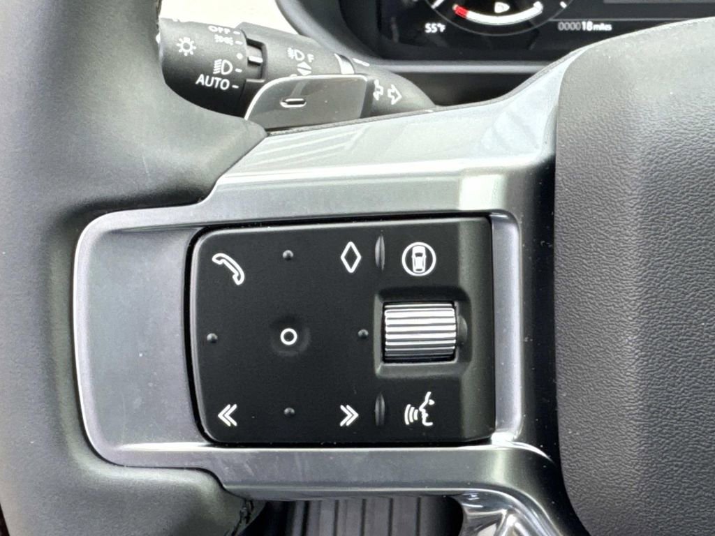 New 2026 Land Rover Discovery Limited Edition image 30