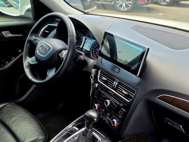 Used 2014 Audi Q5 2.0T Premium AWD/4WD image 25