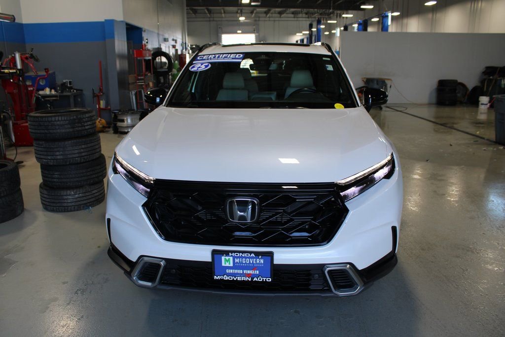 Used 2025 Honda CR-V Sport Touring image 3
