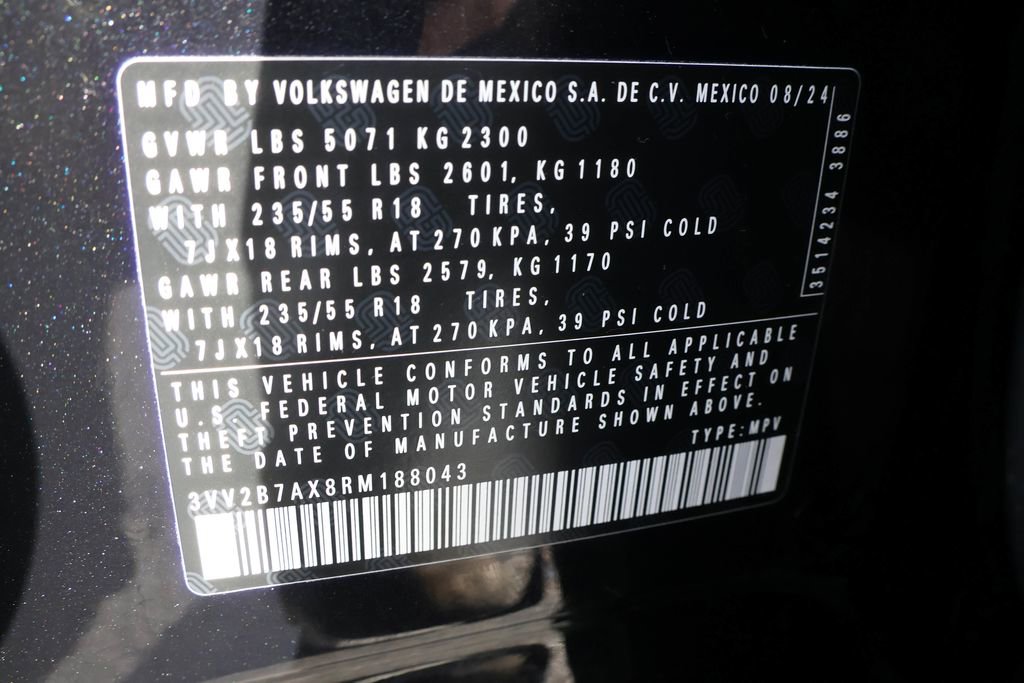 Used 2024 Volkswagen Tiguan SE image 41