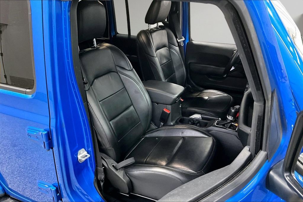 Used 2022 Jeep Wrangler Unlimited Sahara image 28