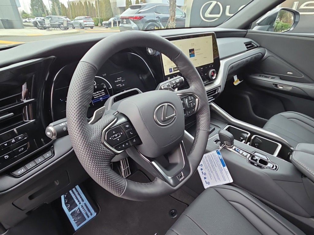 New 2026 Lexus TX 500h AWD image 12