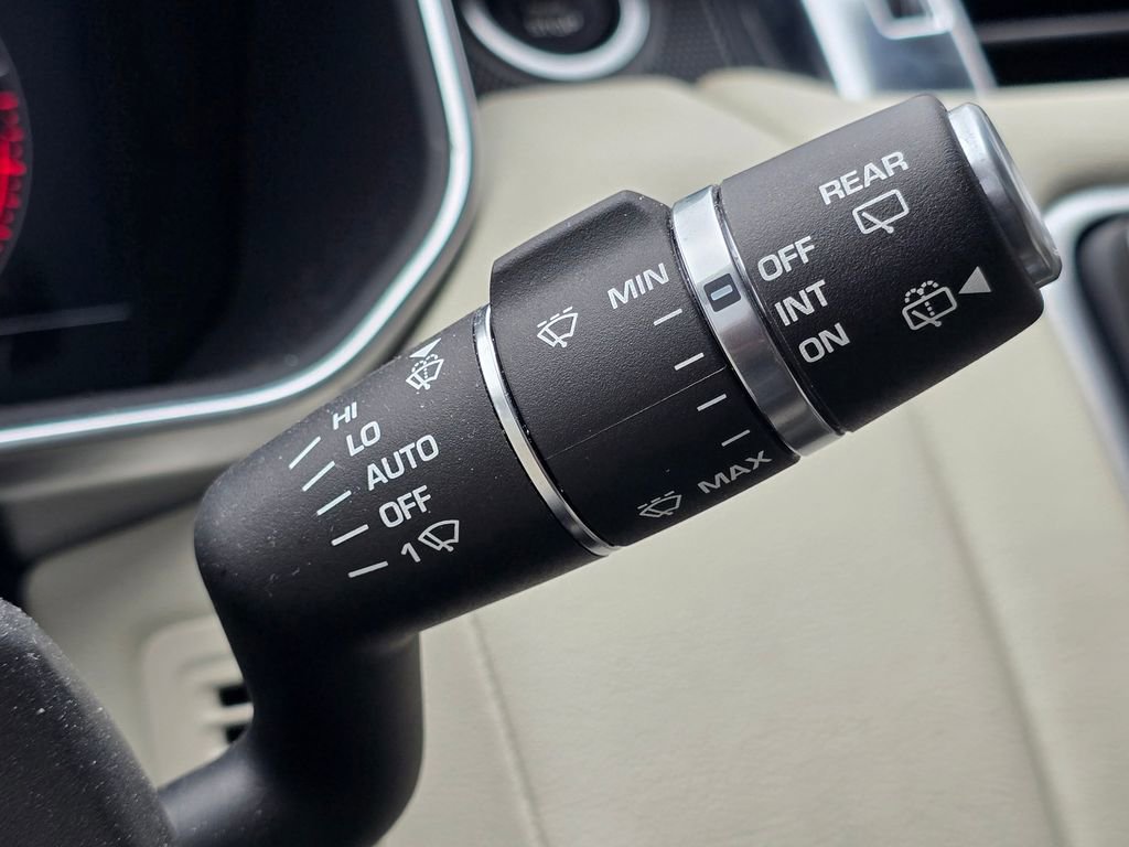 Used 2021 Land Rover Range Rover Sport HSE Silver Edition image 79