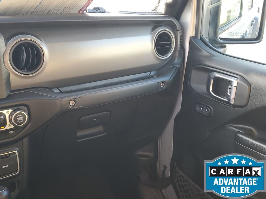 Used 2023 Jeep Gladiator Sport image 28