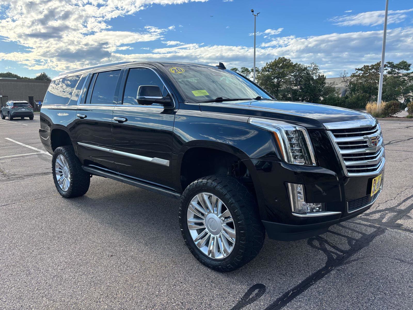 Used 2020 Cadillac Escalade ESV Platinum image 5