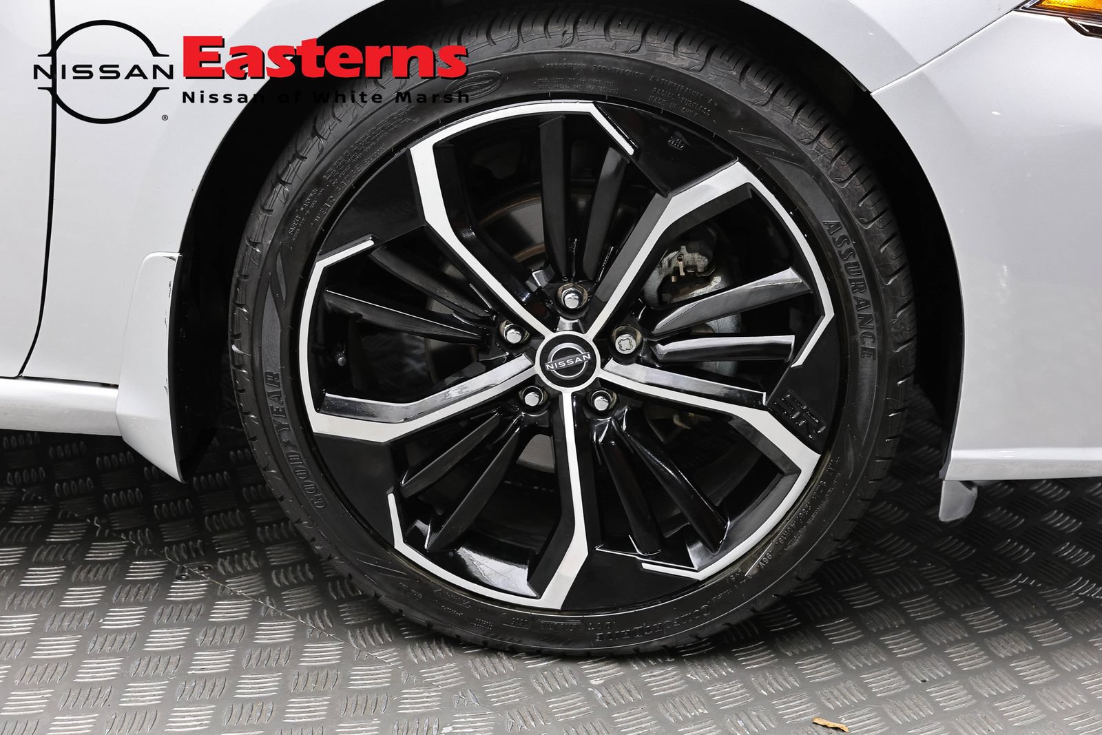 Used 2023 Nissan Altima 2.5 SR w/ SR Premium Package FWD image 29