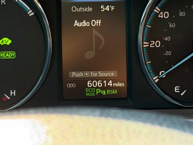 Used 2017 Toyota RAV4 Limited w/ Advanced Technology Package AWD/4WD image 26