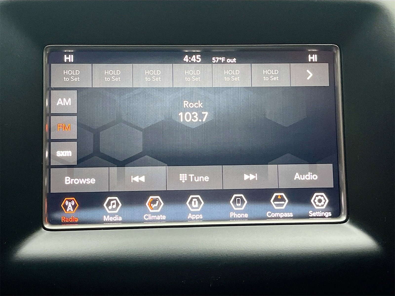 Used 2019 Jeep Grand Cherokee Laredo image 14