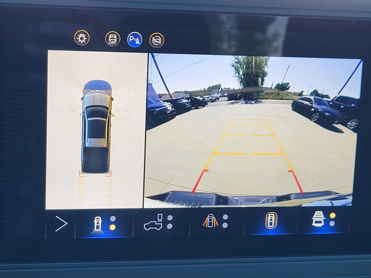 New 2025 Chevrolet Silverado EV W/T image 11