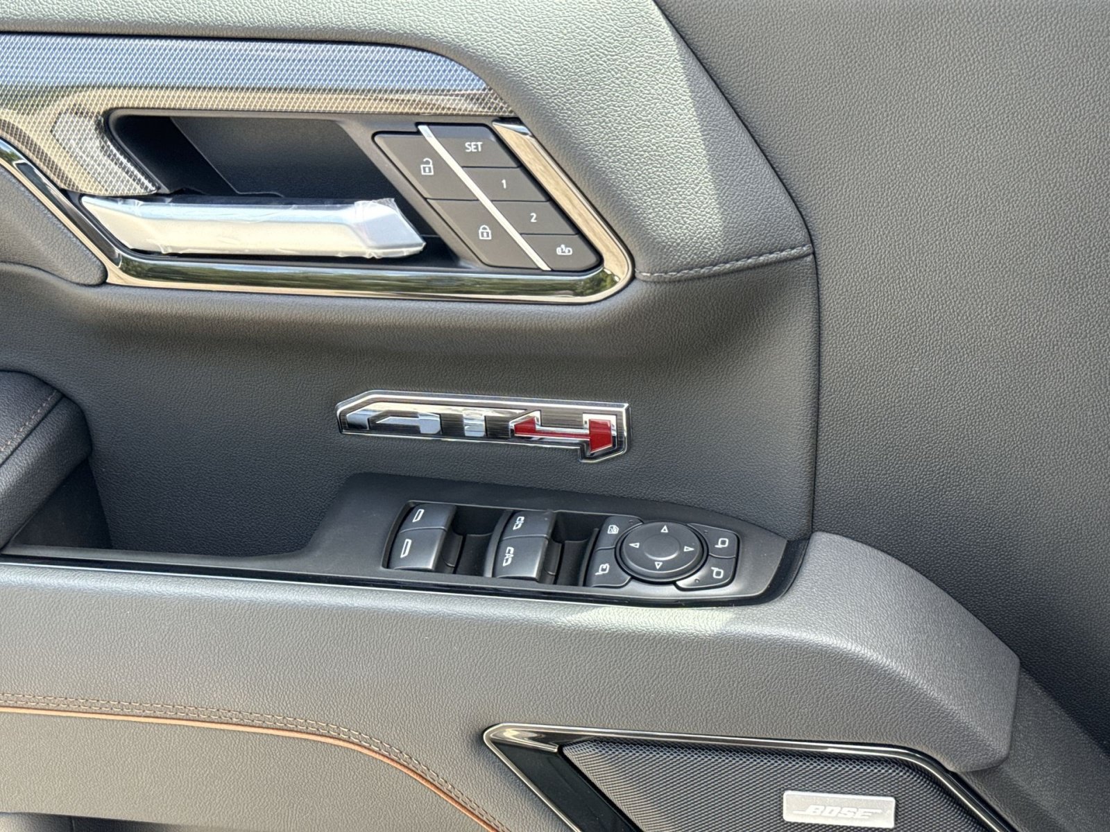 New 2026 GMC Sierra 1500 AT4 w/ AT4 Premium Package AWD/4WD image 15