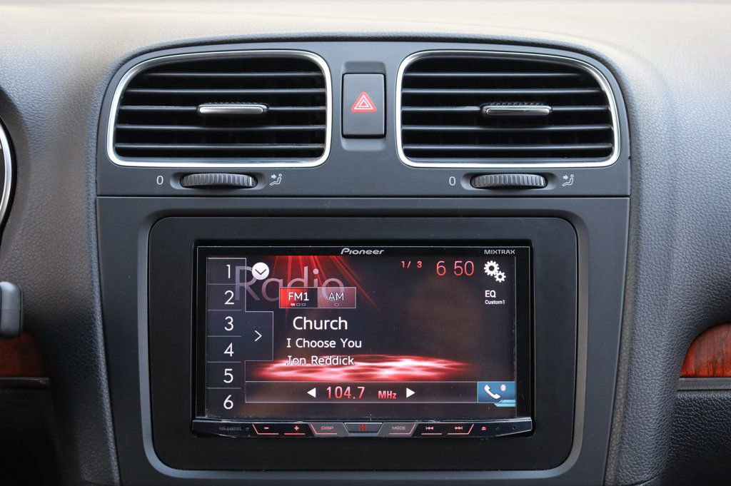 Used 2011 Volkswagen GTI Autobahn image 26