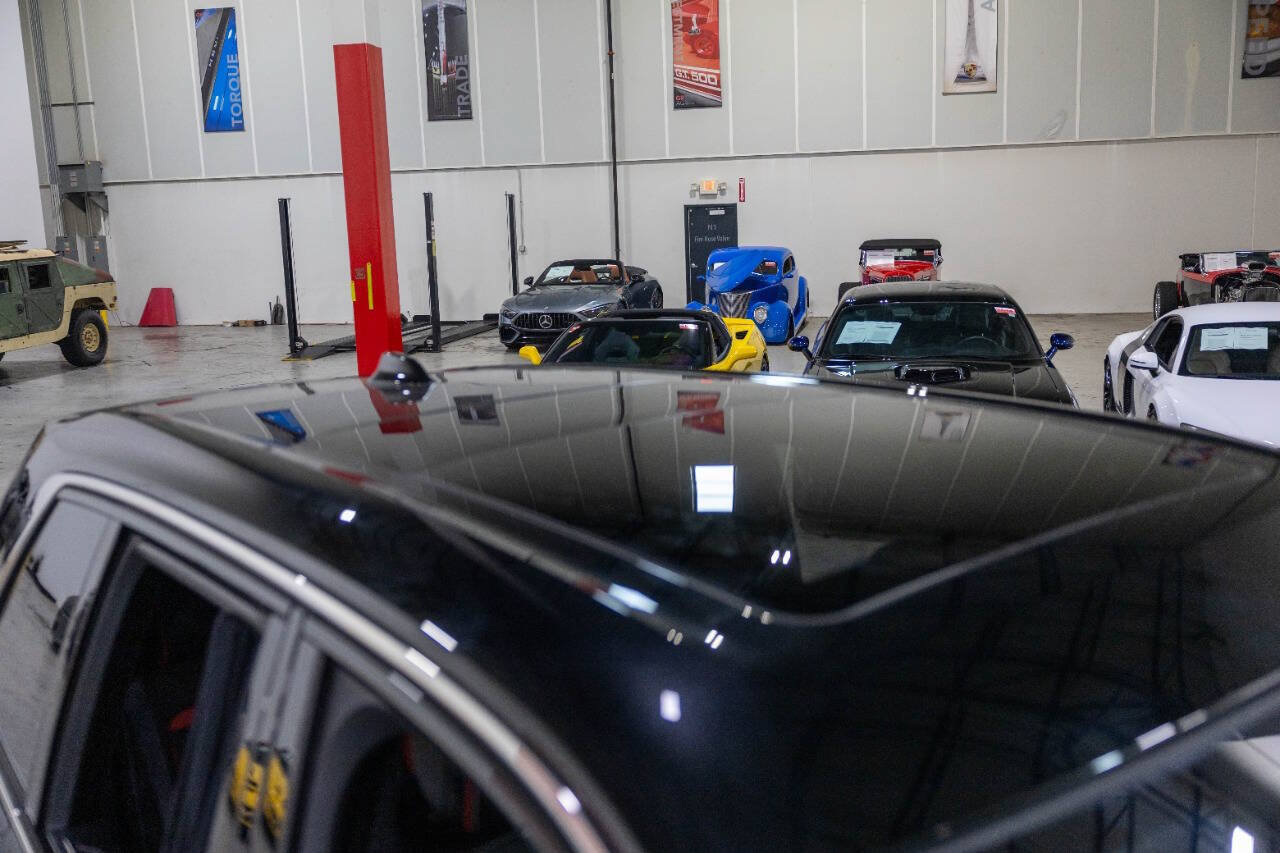 Used 2020 Rolls-Royce Cullinan AWD/4WD image 19
