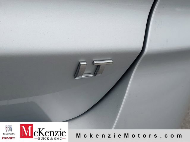 Used 2017 Chevrolet Traverse LT FWD image 29