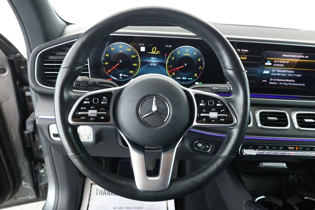 Used 2022 Mercedes-Benz GLS 450 4MATIC image 11