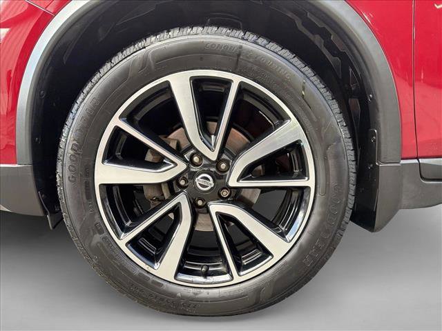 Used 2017 Nissan Rogue SL w/ SL Premium Package AWD/4WD image 9