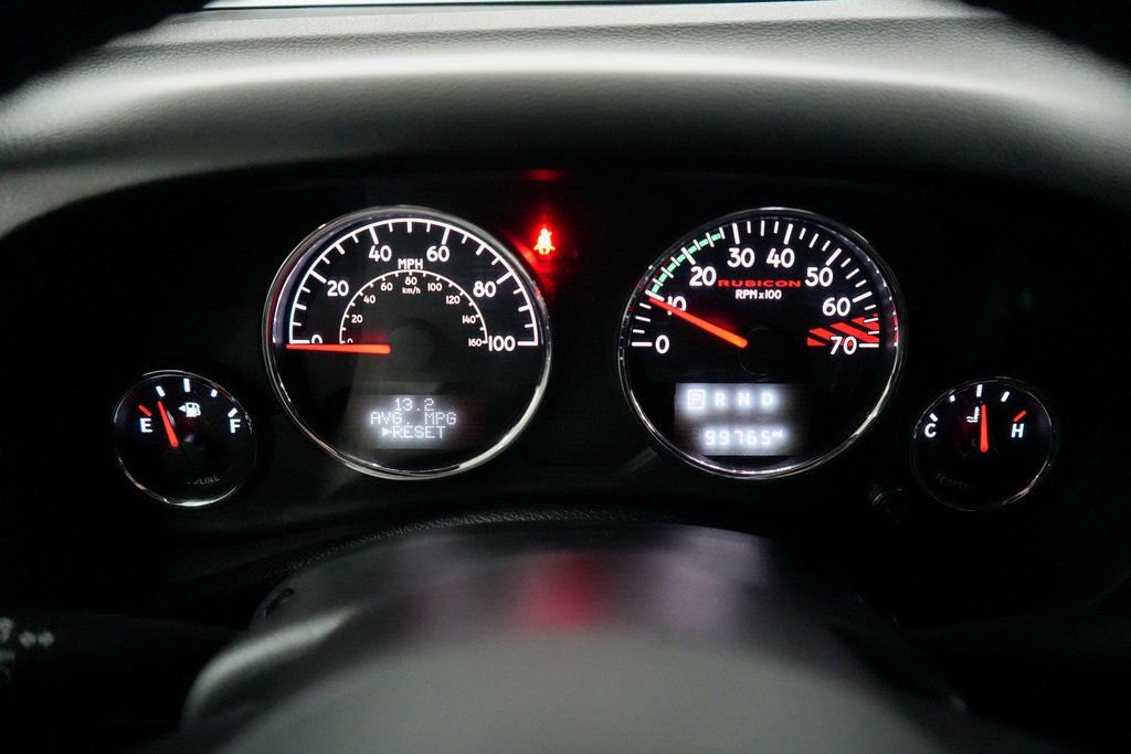 Used 2017 Jeep Wrangler Unlimited Rubicon image 12