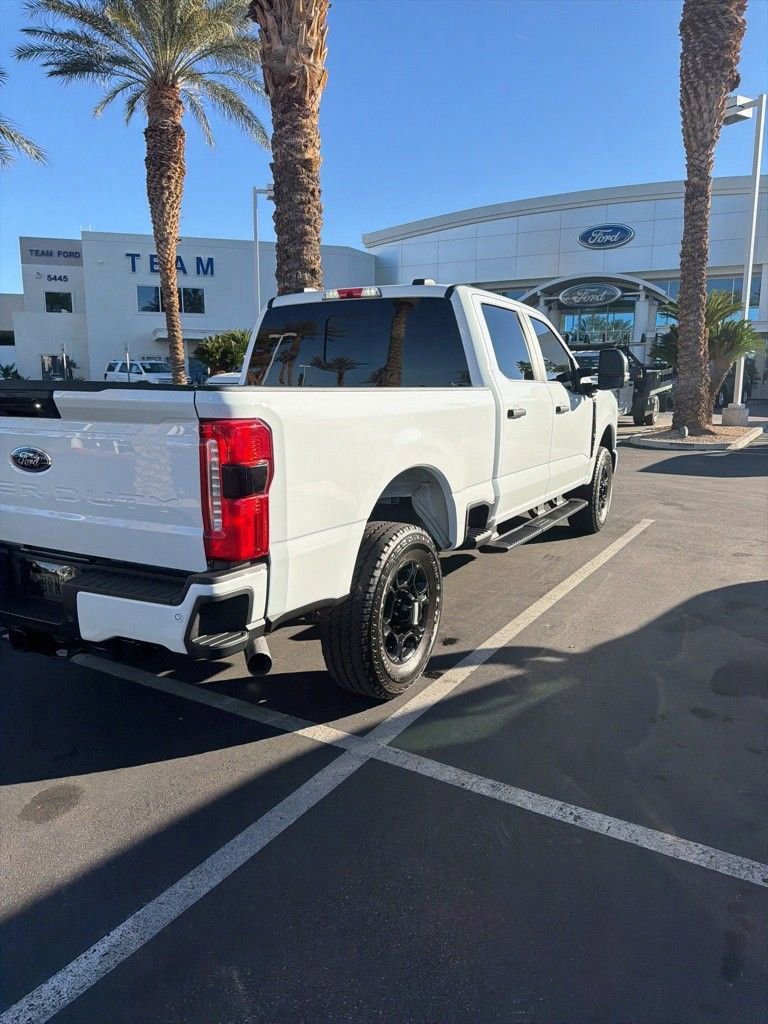 Used 2024 Ford F250 XL w/ STX Appearance Package AWD/4WD image 2