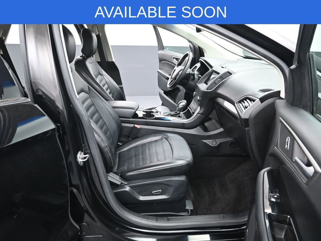 Used 2016 Ford Edge SEL w/ Equipment Group 201A image 27