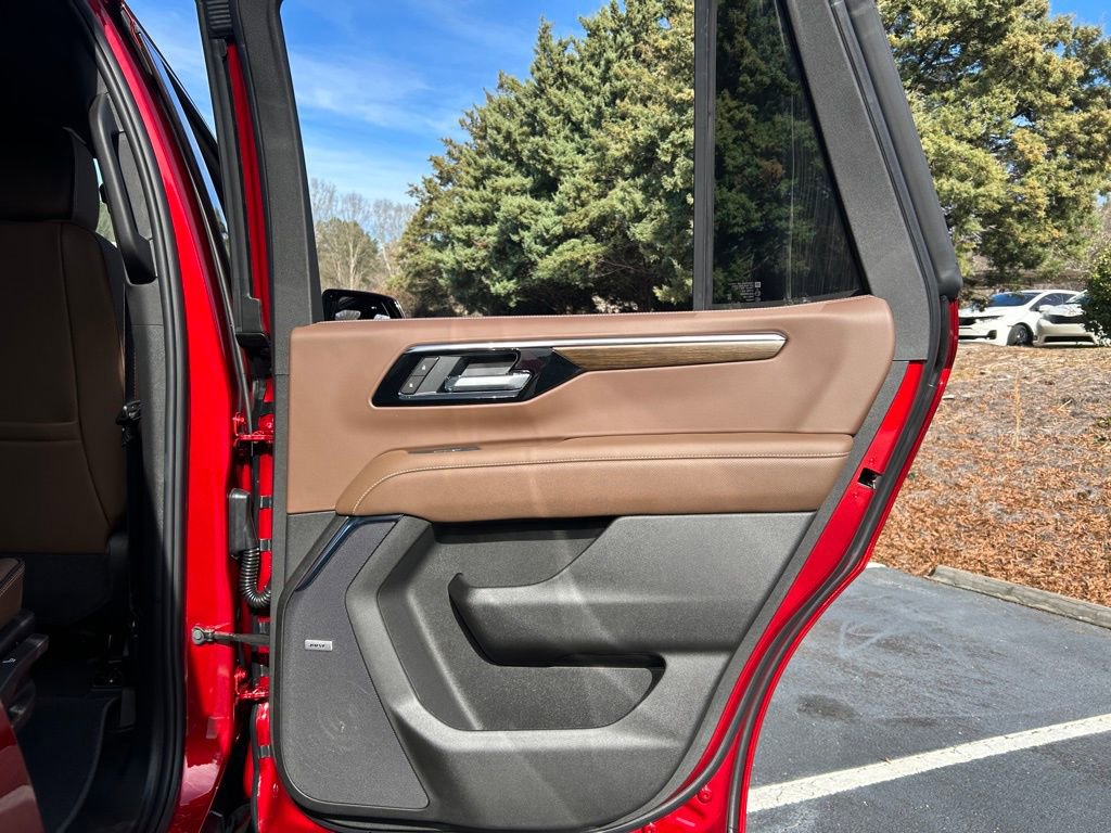 New 2026 Chevrolet Tahoe High Country w/ LPO, Illumination Package image 60