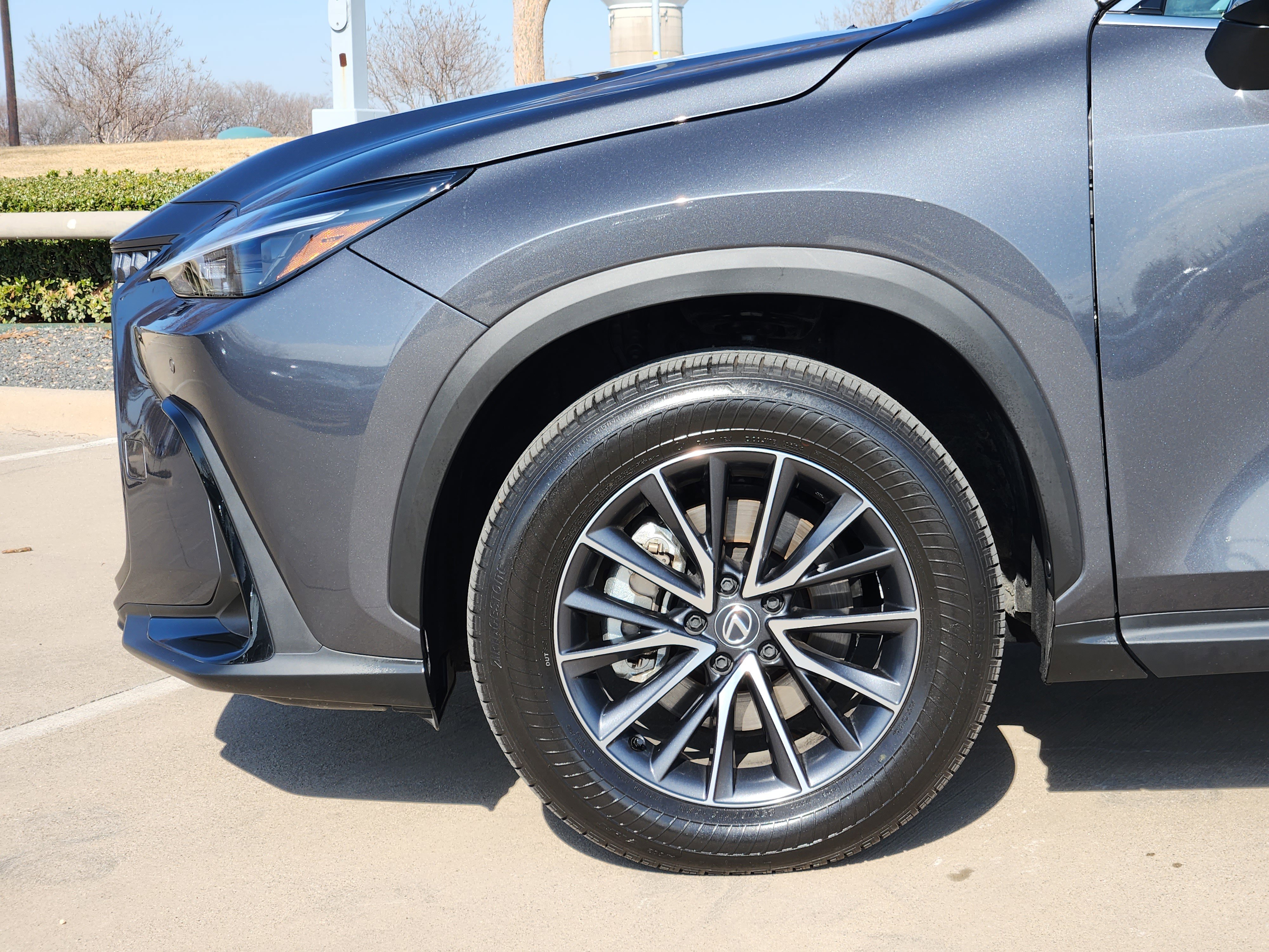 Certified 2025 Lexus NX 250 FWD w/ Premium Package image 9