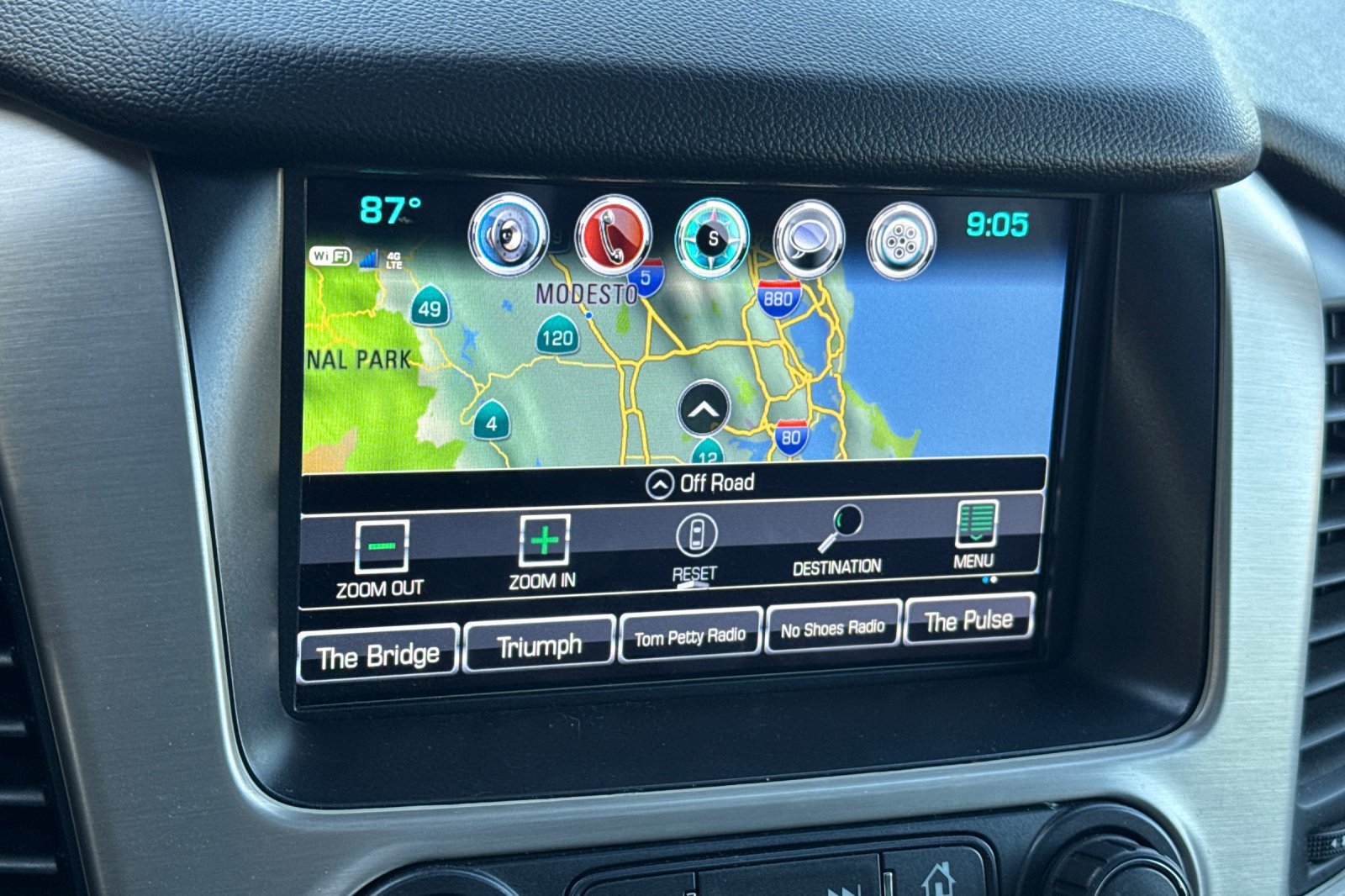 Used 2019 GMC Yukon Denali w/ Open Road Package AWD/4WD image 19