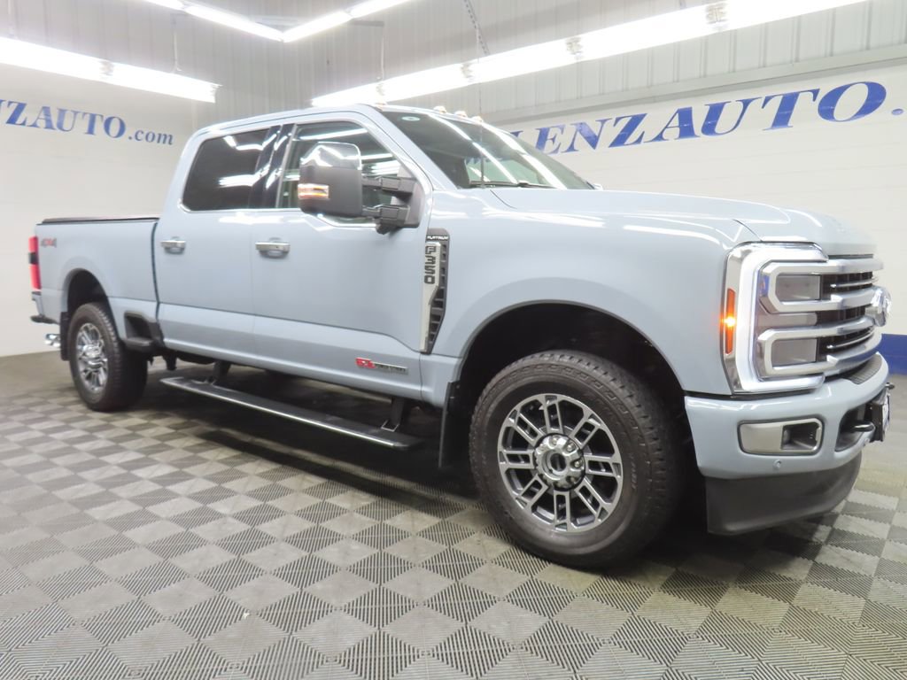 Used 2025 Ford F350 Platinum w/ Platinum Plus Package AWD/4WD image 3