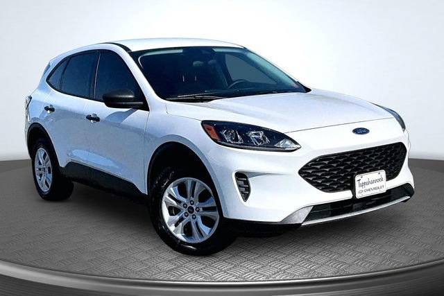 Used 2022 Ford Escape S AWD/4WD image 3