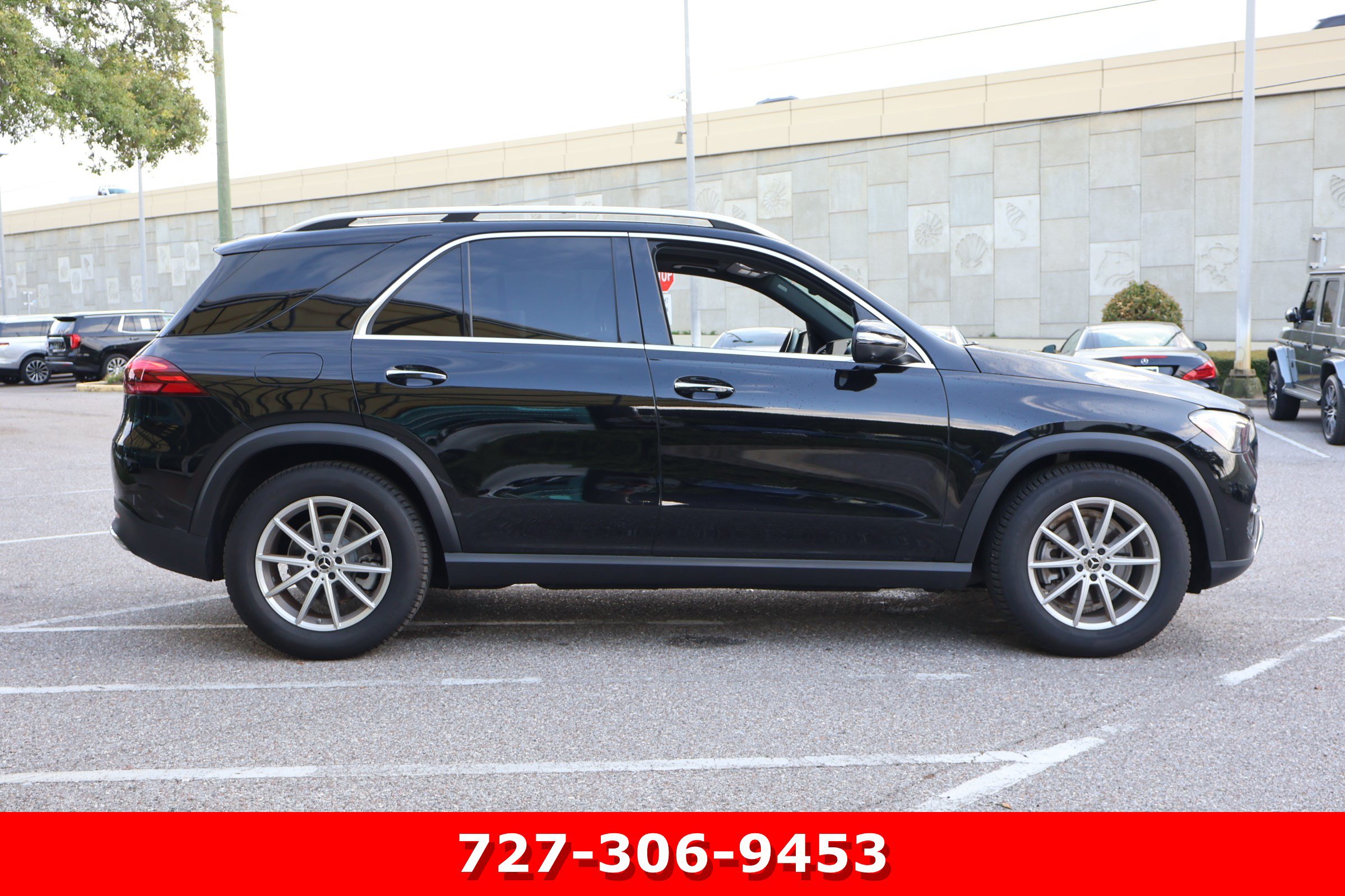 Certified 2025 Mercedes-Benz GLE 350 4MATIC image 11
