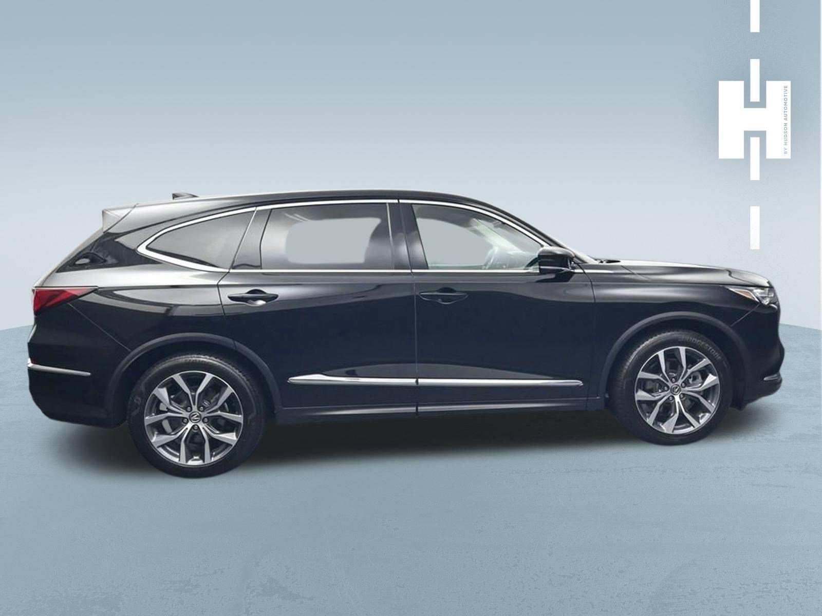 Used 2023 Acura MDX SH-AWD w/ Technology Package image 3