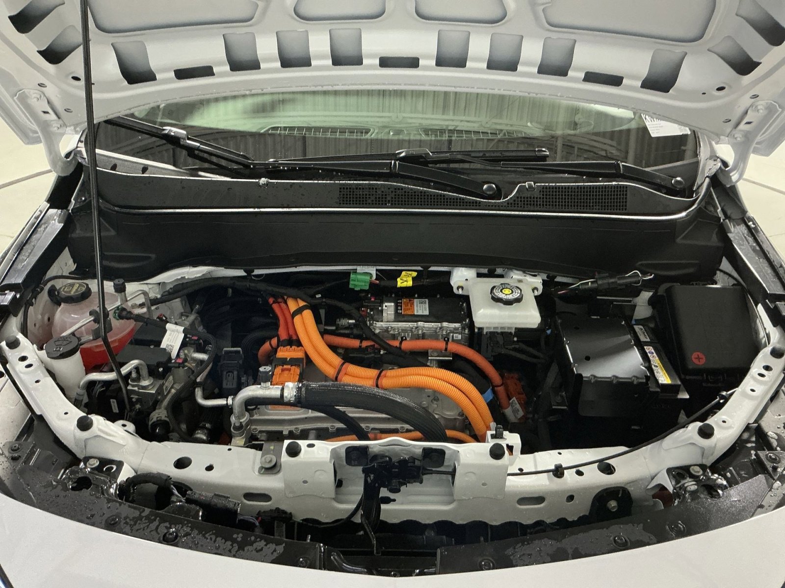 New 2027 Chevrolet Bolt LT w/ Comfort Package image 34