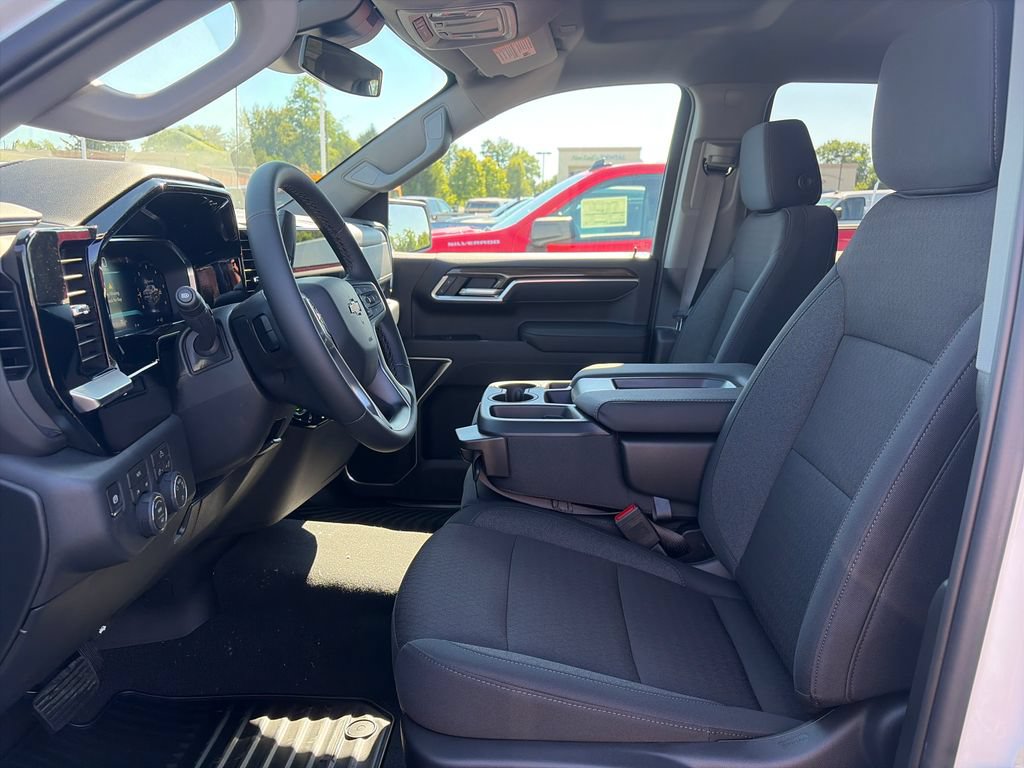 New 2026 Chevrolet Silverado 1500 LT AWD/4WD image 13