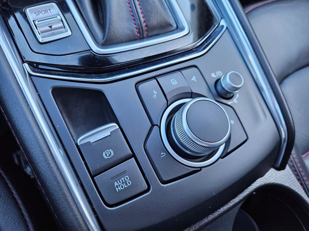 Certified 2021 MAZDA CX-5 Carbon Edition image 28