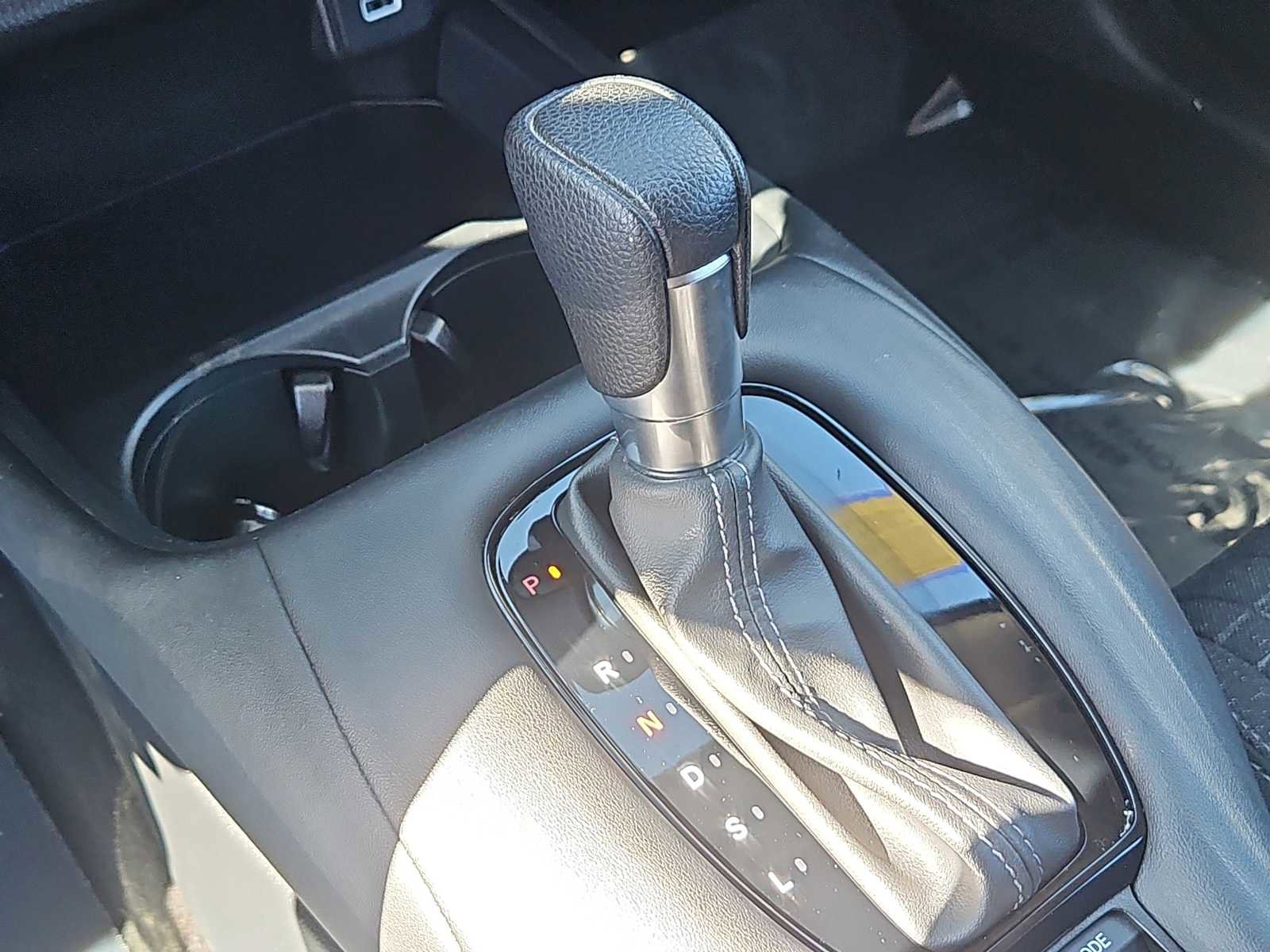 Certified 2024 Honda HR-V LX image 21