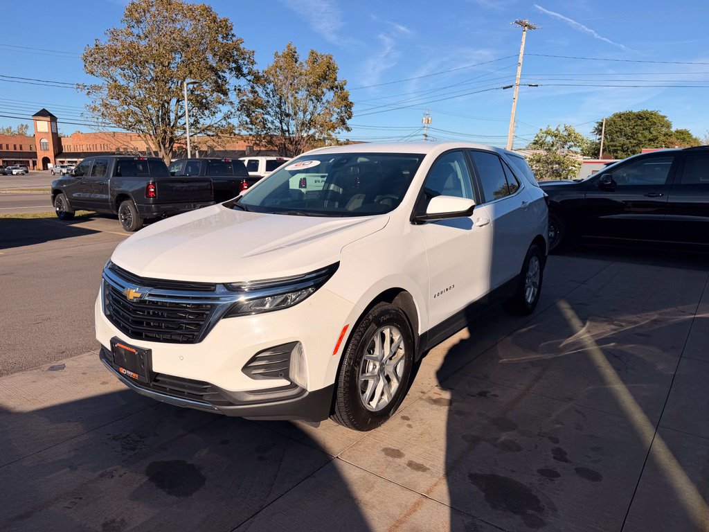 Used 2024 Chevrolet Equinox LT AWD/4WD image 9
