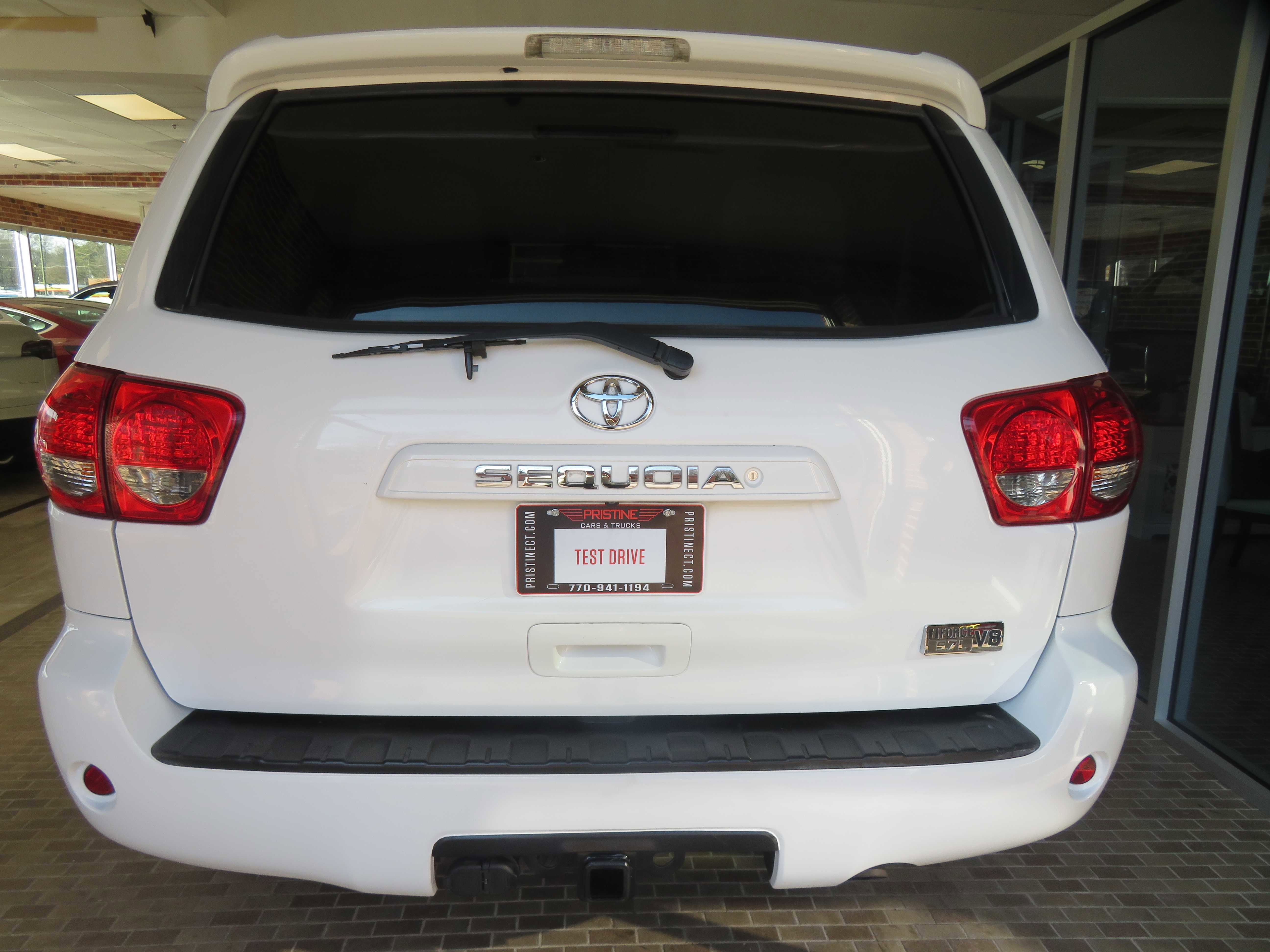 Used 2015 Toyota Sequoia SR5 w/ Premium Package image 70