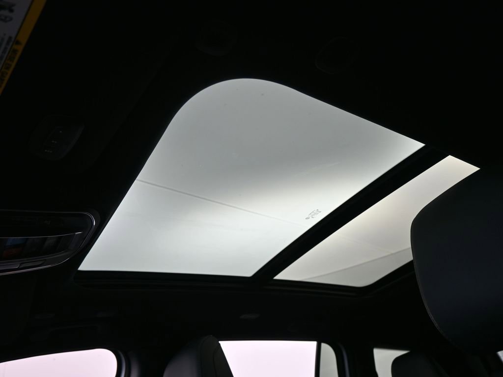 New 2026 Jeep Cherokee Overland image 11