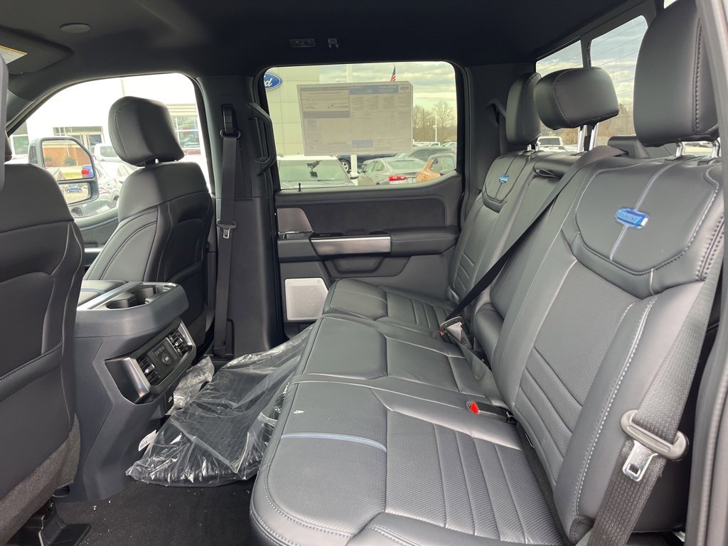 New 2026 Ford F350 Platinum w/ Tremor Off-Road Package image 16